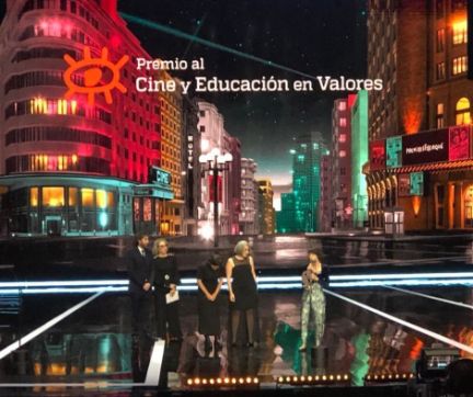 Entrega de premio a "Cine y Educación en Valores"